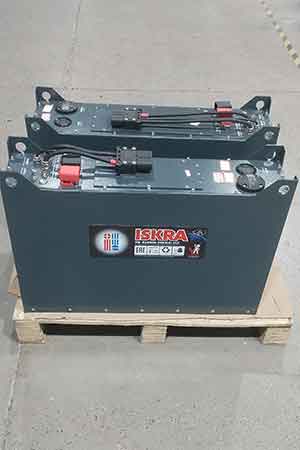 Литиевая тяговая батарея Elhim Iskra для погрузчика в холодильном складе, стабильная работа при низких температурах